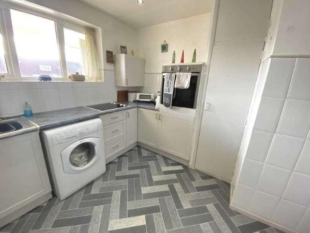 Flat for sale in Squires Gate, Blackpool