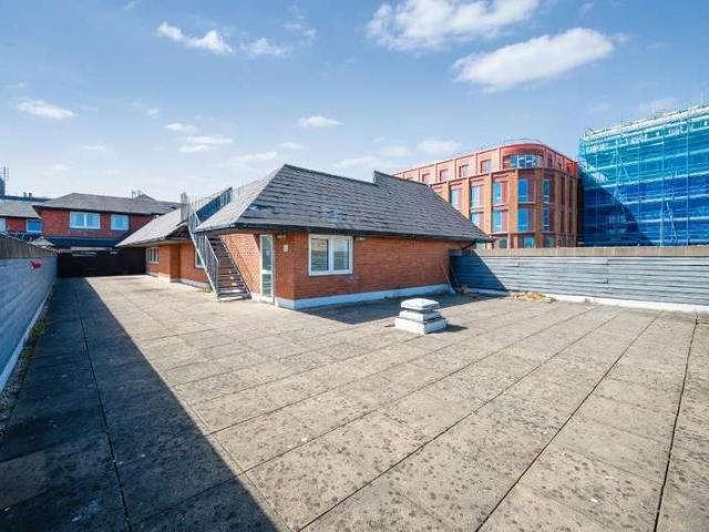 Flat for sale in London Borough of Merton, Greater London