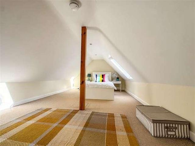 Flat for sale in Roundwood, Five Acres