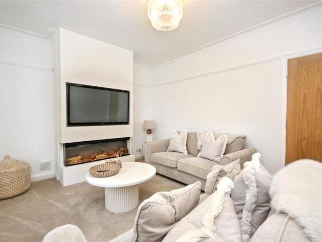 Flat for sale in Old Town, Eastbourne