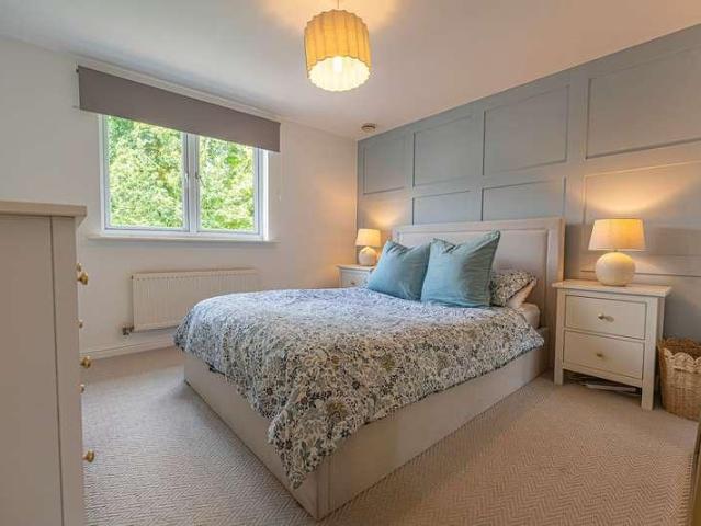 Flat for sale in Rogerstone, Wales