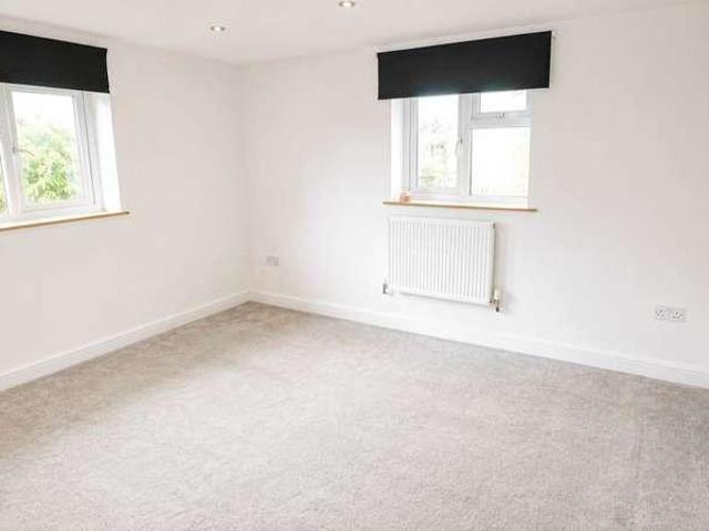 Flat for sale in Stanborough, Fretherne