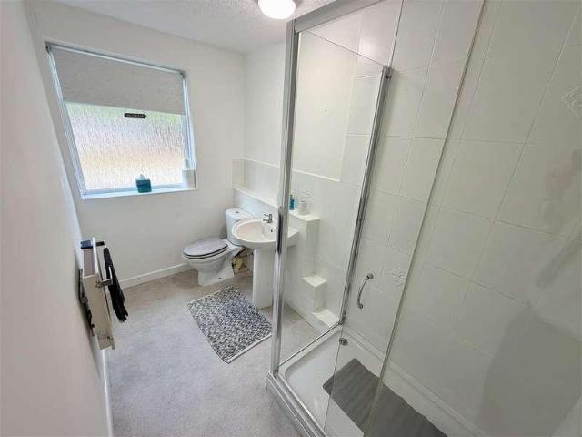 Flat for sale in Solihull Lodge, West Midlands