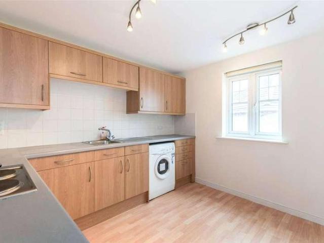 Flat for sale in Eastleigh, Helford