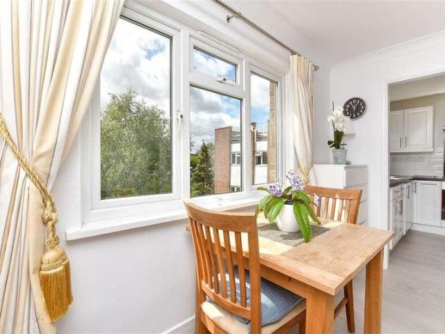 Flat for sale in Greater London