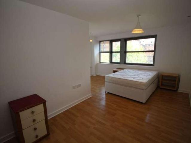 Flat for sale in City Centre, Georgia