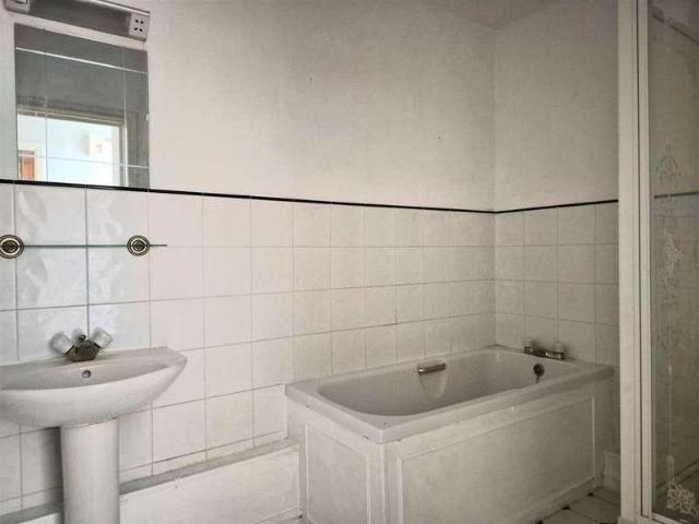 Flat for sale in Weston-super-mare, North Somerset