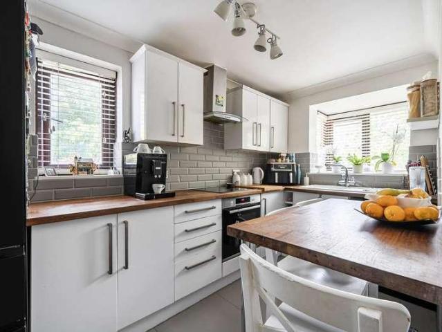 Flat for sale in Castlefield, Cressex