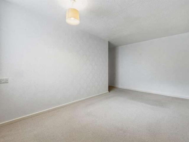 Flat for sale in Bollinbrook, Macclesfield