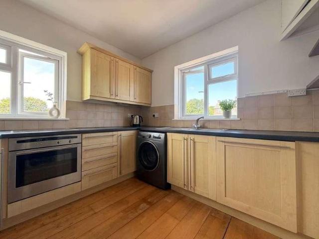 Flat for sale in Brighton & Hove