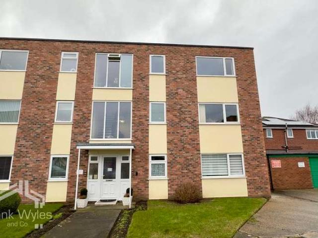 Flat for sale in Fairhaven, Lytham
