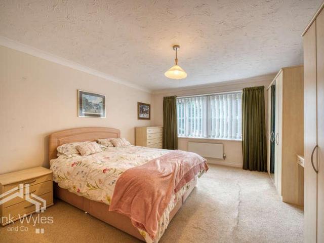 Flat for sale in St Annes, Lytham