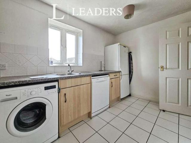 Flat for sale in Hardway, Middlecroft