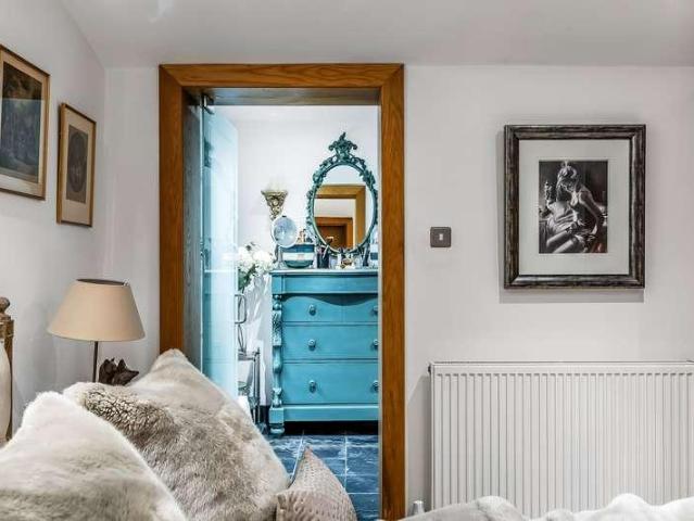 Flat for sale in Broadwater Down, Sandown Park