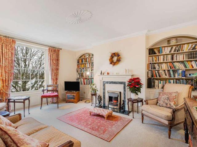 Flat for sale in Petersfield, Bolton Low Houses