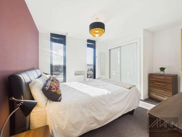 Flat for sale in Cavern Quarter, Liverpool