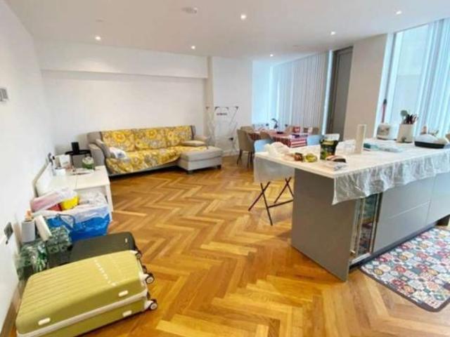 Flat for sale in City Centre, Georgia