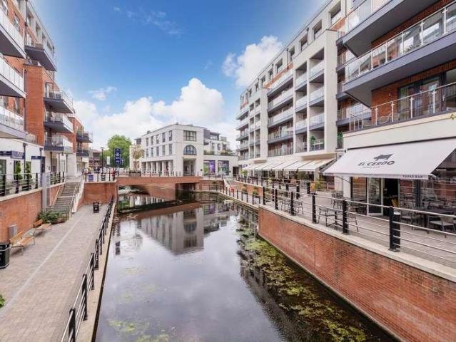 Flat for sale in Fishery, Maidenhead