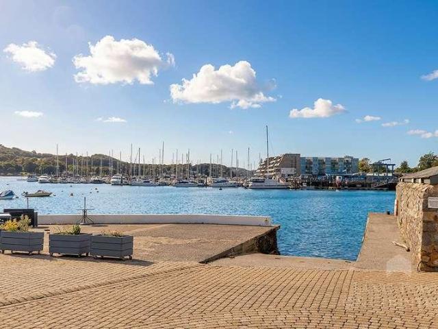 Flat for sale in Stonehouse, Plymouth