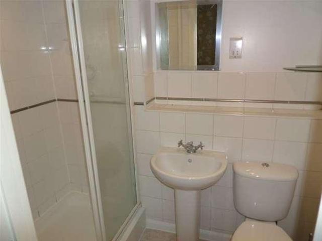 Flat for sale in St Albans, Redbourn