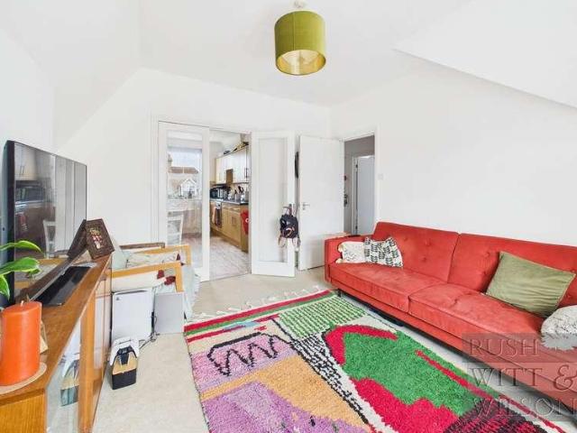 Flat for sale in Central, Heathlands