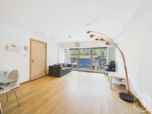Flat for sale in Leylands, West Yorkshire