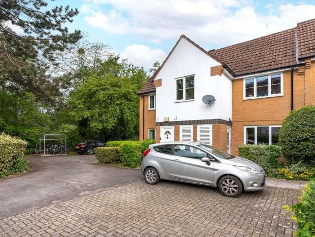 Flat for sale in New Marston, The Slade