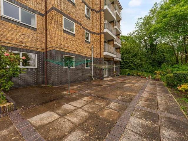 Flat for sale in Wales