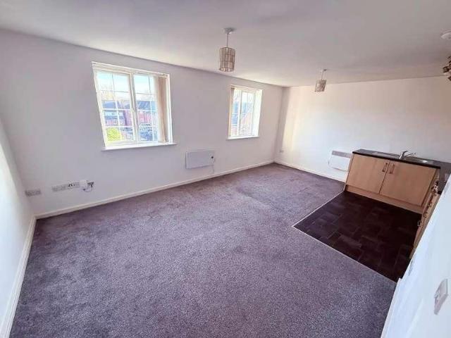 Flat for sale in Prestolee, Lee Bank
