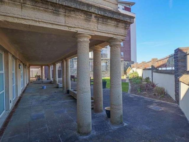 Flat for sale in Weston-super-mare, North Somerset