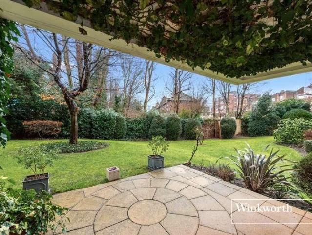 Flat for sale in London Borough of Barnet, Greater London