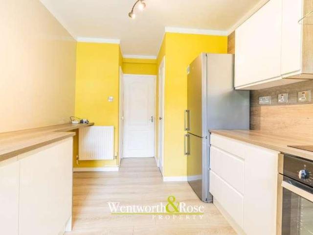 Flat for sale in Isle Of Man