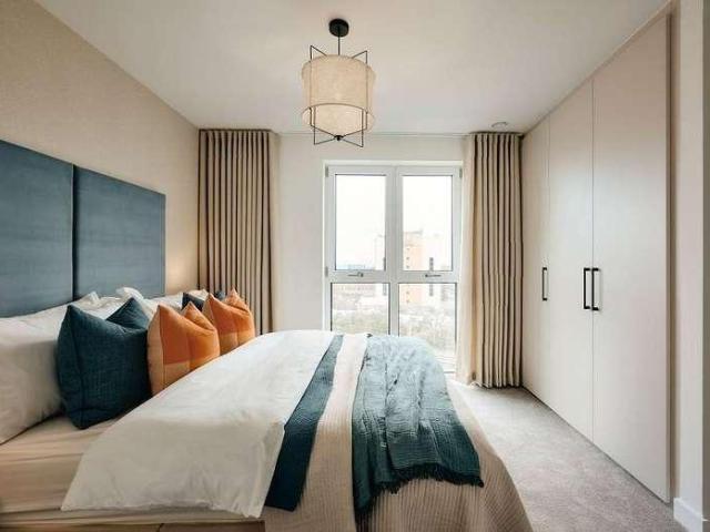 Flat for sale in North Watford
