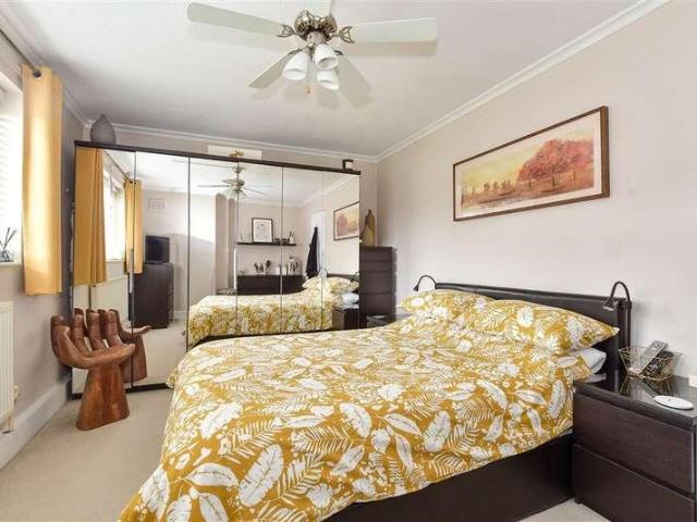 Flat for sale in Langley Green, Glynde