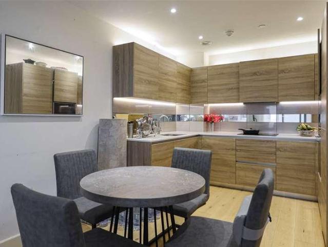 Flat for sale in Royal Arsenal Riverside, Greater London