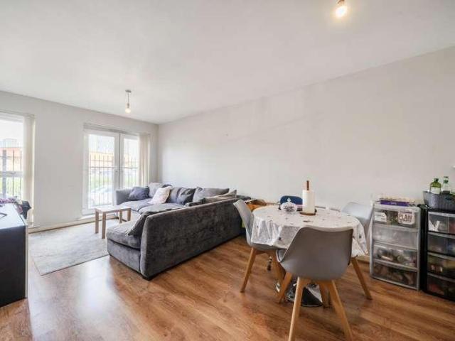 Flat for sale in Ordsall, Salford