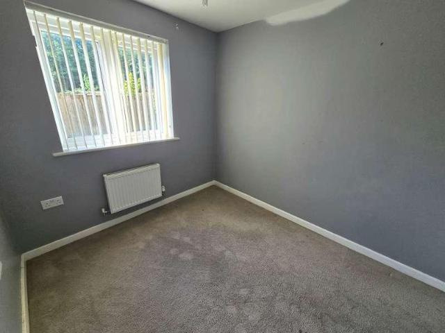 Flat for sale in St. Bride's Minor, Brynmenyn