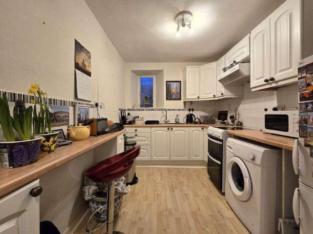 Flat for sale in Brandis Corner, Devon