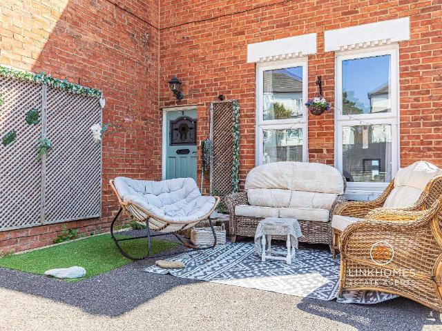 Flat for sale in Upper Parkstone, Poole