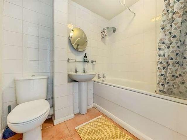 Flat for sale in Roundwood, Five Acres