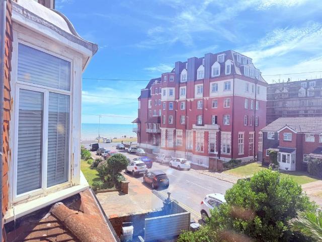 Flat for sale in Old Town, Heathlands