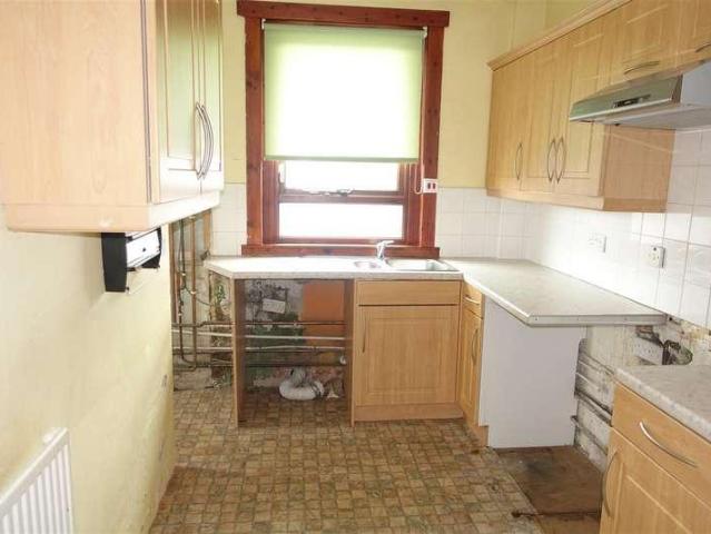 Flat for sale in Armadale, Scotland