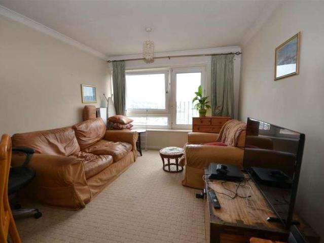 Flat for sale in Lakenham, East Bank
