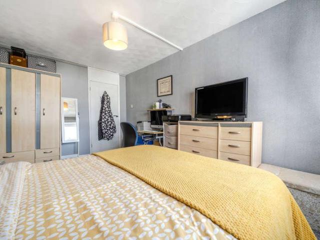 Flat for sale