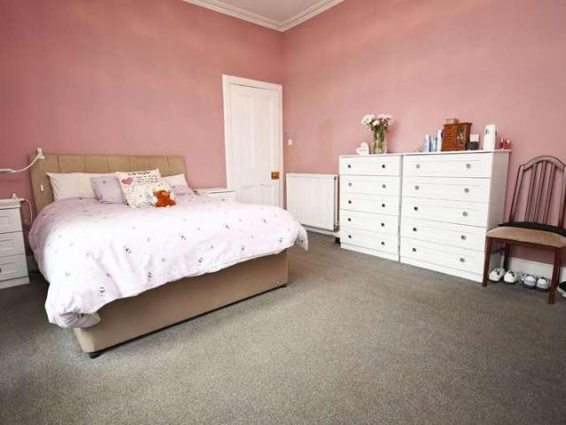 Flat for sale in Auchamore, Dunoon
