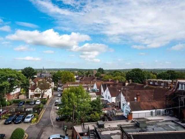 Flat for sale in Greater London
