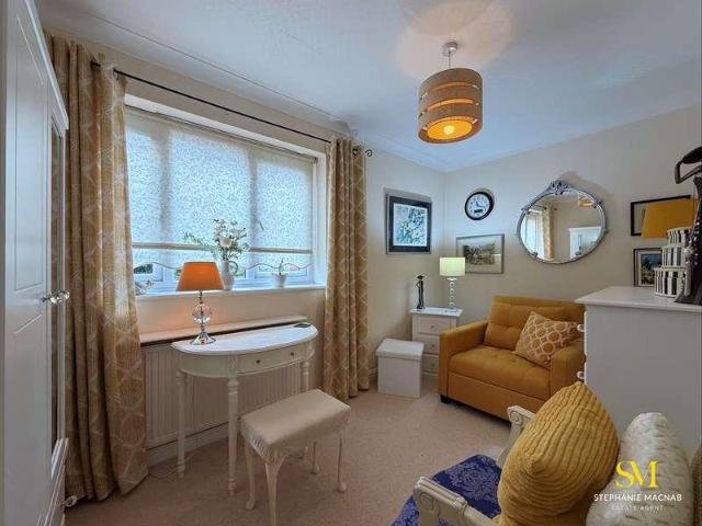 Flat for sale in Moss Side, Sefton