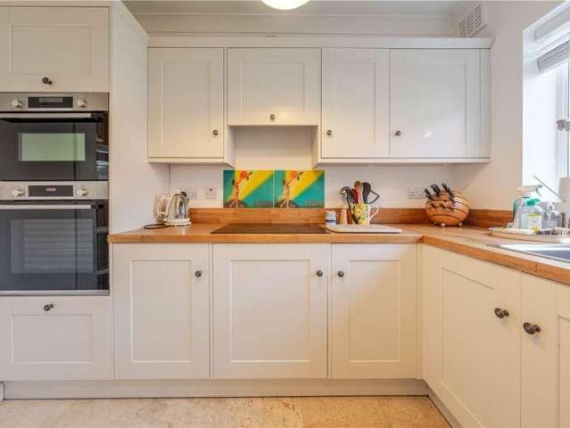 Flat for sale in Milverton, Green Close
