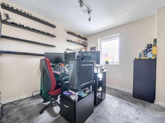 Flat for sale in Petersfield, Bolton Low Houses