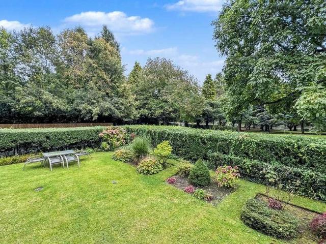 Flat for sale in Salford, Greater Manchester